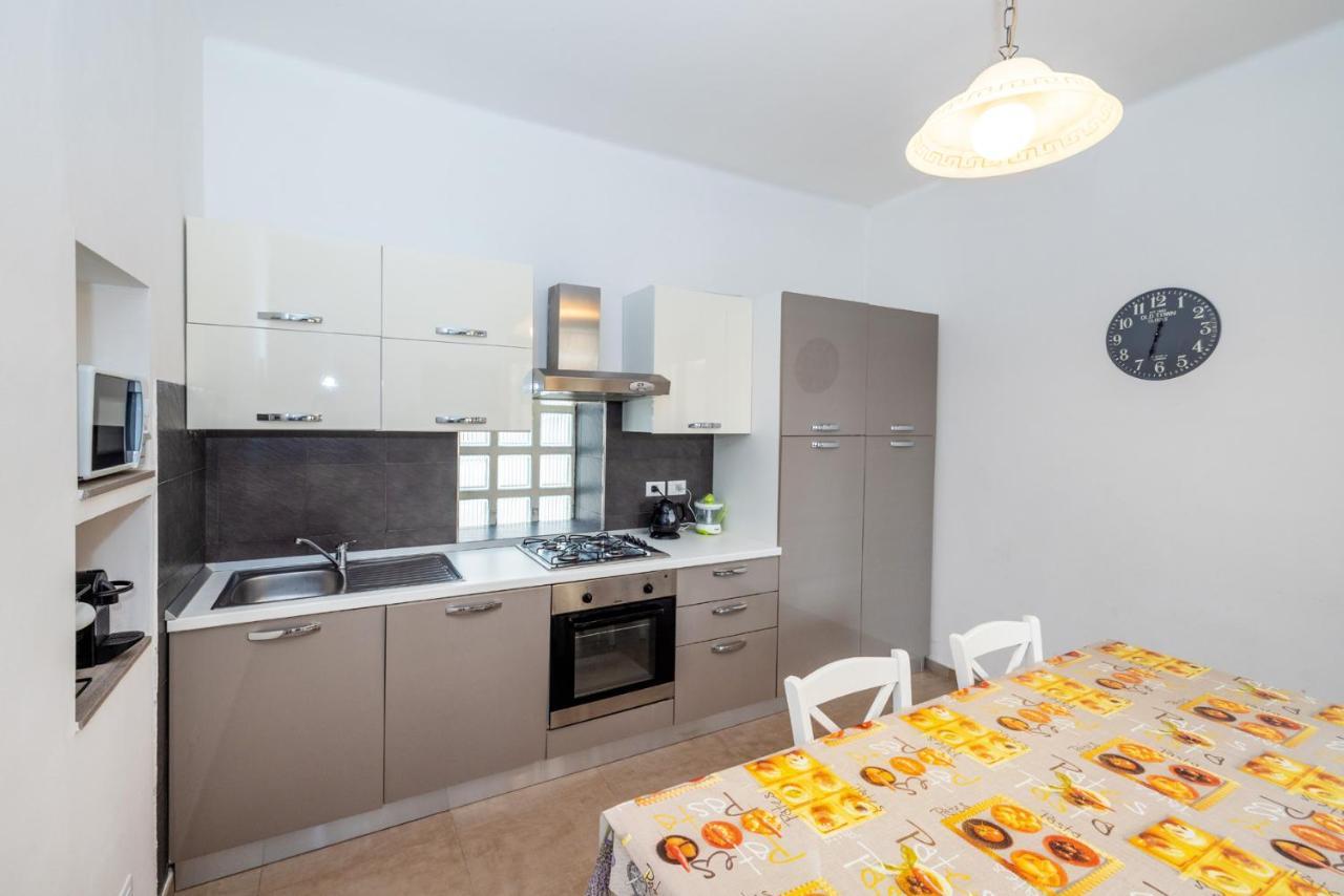 Casa Romeo Appartamento Con Posto Auto Finale Ligure Dış mekan fotoğraf