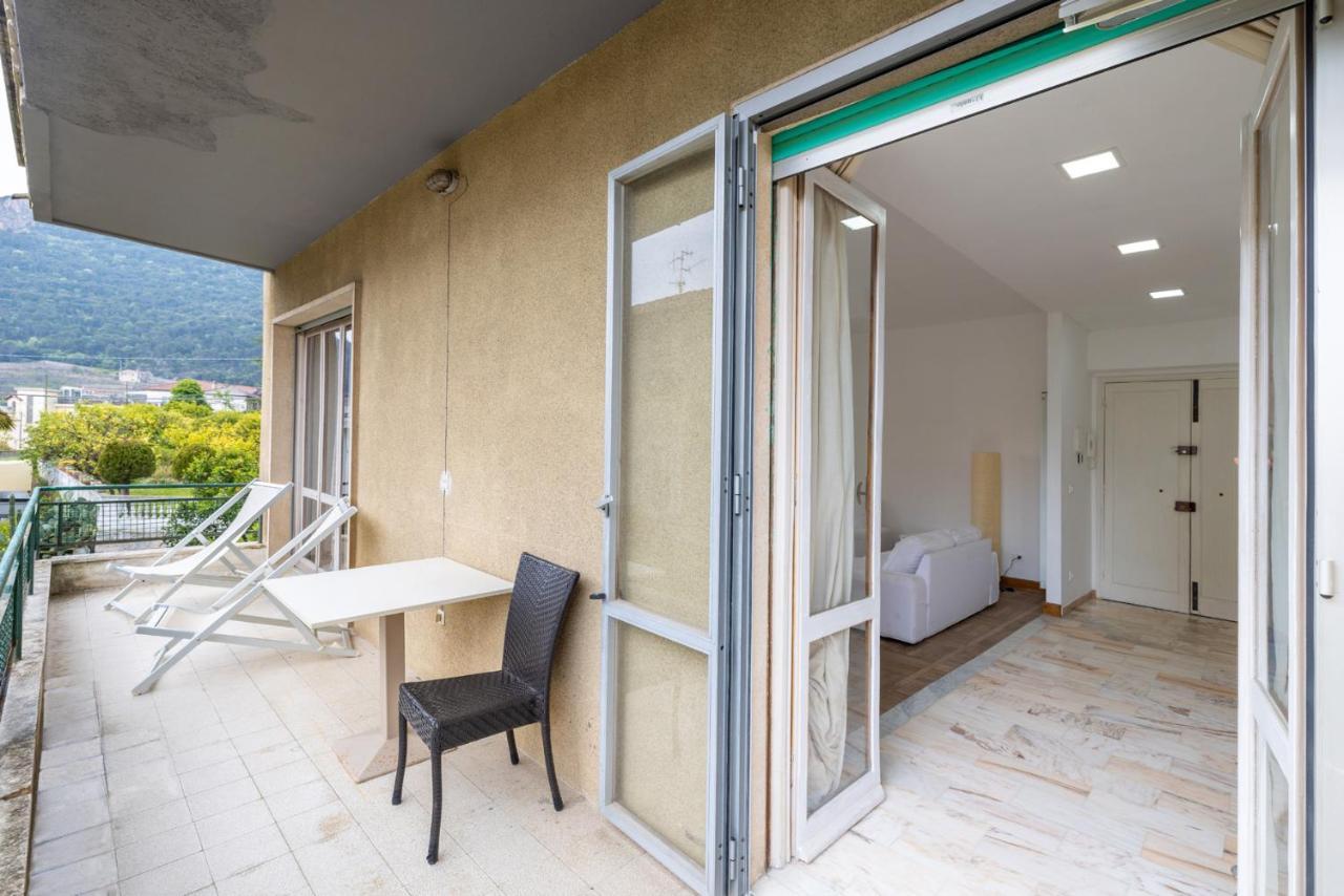 Casa Romeo Appartamento Con Posto Auto Finale Ligure Dış mekan fotoğraf
